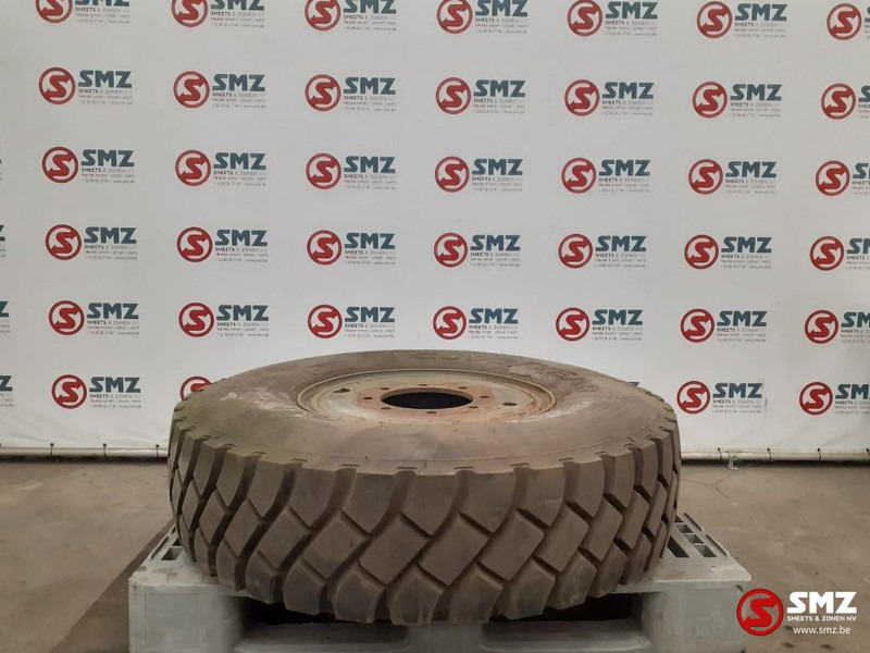 Goodyear Occ vrachtwagenband Goodyear 12.00R20 - Band voor Vrachtwagen: afbeelding 1 Goodyear Occ vrachtwagenband Goodyear 12.00R20 - Band voor Vrachtwagen: afbeelding 1