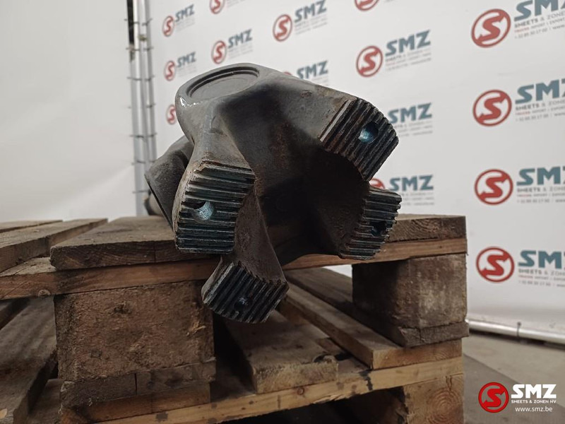 Iveco Occ cardanas STRALIS Iveco - Aandrijfas voor Vrachtwagen: afbeelding 2 Iveco Occ cardanas STRALIS Iveco - Aandrijfas voor Vrachtwagen: afbeelding 2