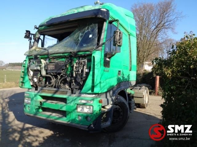 Iveco Occ opstapbak met zijstuk links - Treeplank voor Vrachtwagen: afbeelding 3 Iveco Occ opstapbak met zijstuk links - Treeplank voor Vrachtwagen: afbeelding 3