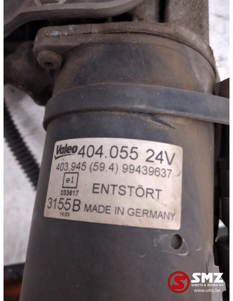 Iveco Occ ruitenwissermotor + mechanisme Iveco - Ruitenwisser voor Vrachtwagen: afbeelding 3 Iveco Occ ruitenwissermotor + mechanisme Iveco - Ruitenwisser voor Vrachtwagen: afbeelding 3