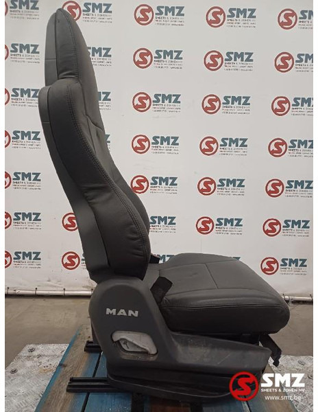 MAN Occ bijrijdersstoel MAN - Cabine en interieur voor Vrachtwagen: afbeelding 3 MAN Occ bijrijdersstoel MAN - Cabine en interieur voor Vrachtwagen: afbeelding 3