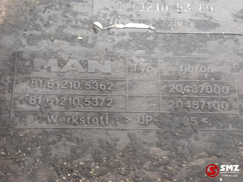 MAN Occ cabinespatbord rechts MAN - Carrosserie en exterieur voor Vrachtwagen: afbeelding 4 MAN Occ cabinespatbord rechts MAN - Carrosserie en exterieur voor Vrachtwagen: afbeelding 4