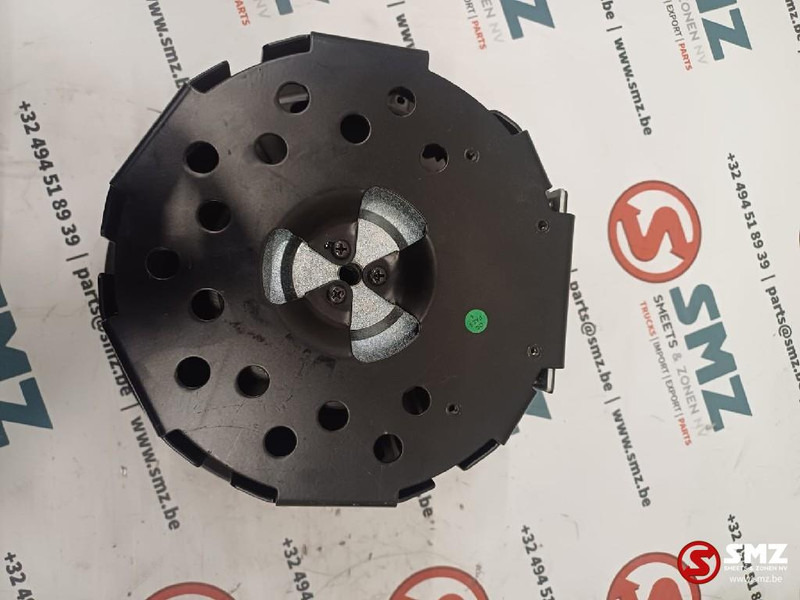 MAN Occ luidspreker MAN - Cabine en interieur voor Vrachtwagen: afbeelding 2 MAN Occ luidspreker MAN - Cabine en interieur voor Vrachtwagen: afbeelding 2