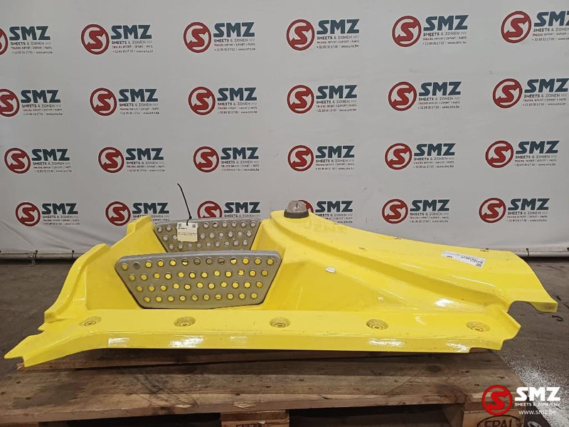 MAN Occ opstapbak rechts MAN - Cabine en interieur voor Vrachtwagen: afbeelding 5 MAN Occ opstapbak rechts MAN - Cabine en interieur voor Vrachtwagen: afbeelding 5