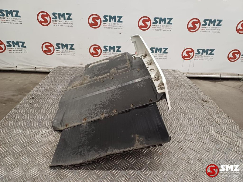 MAN Occ spatbord vooraan rechts MAN - Carrosserie en exterieur voor Vrachtwagen: afbeelding 5 MAN Occ spatbord vooraan rechts MAN - Carrosserie en exterieur voor Vrachtwagen: afbeelding 5