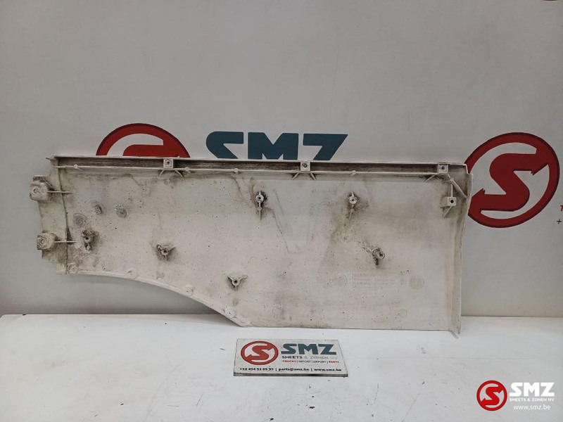 MAN Occ spatbordverlenging rechts MAN - Carrosserie en exterieur voor Vrachtwagen: afbeelding 2 MAN Occ spatbordverlenging rechts MAN - Carrosserie en exterieur voor Vrachtwagen: afbeelding 2