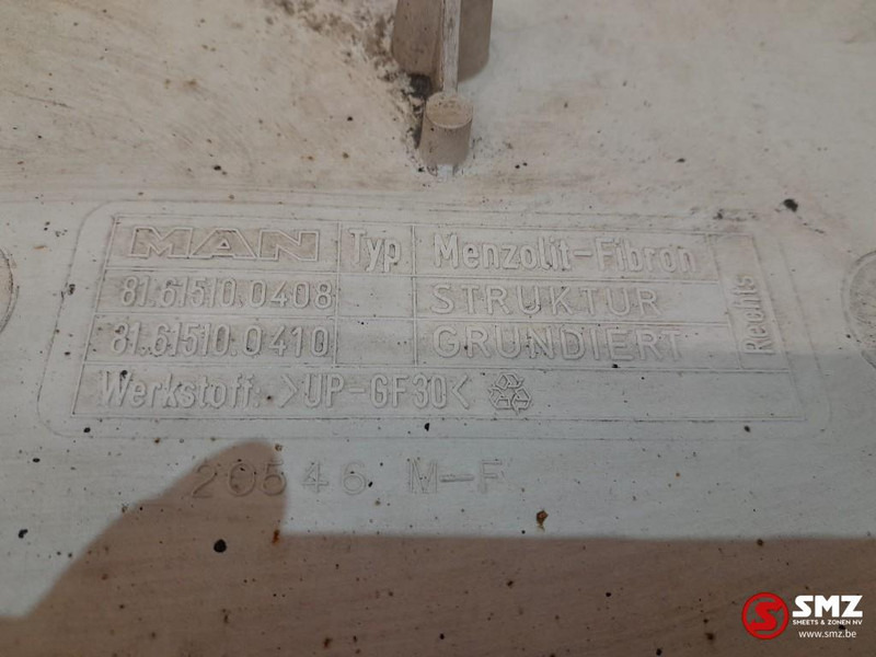 MAN Occ spatbordverlenging rechts MAN - Carrosserie en exterieur voor Vrachtwagen: afbeelding 3 MAN Occ spatbordverlenging rechts MAN - Carrosserie en exterieur voor Vrachtwagen: afbeelding 3