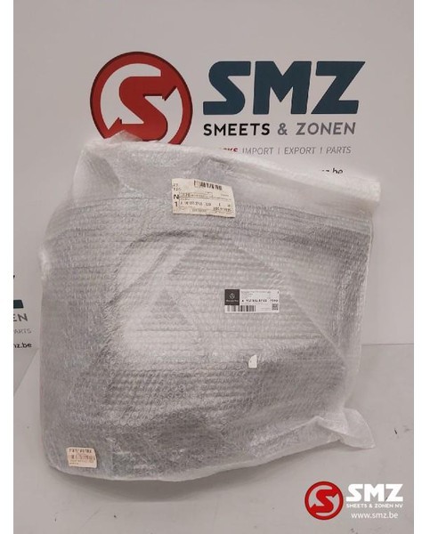 Mercedes-Benz Occ Bumperhoek rechts Mercdes Atego - Bumperhoek voor Vrachtwagen: afbeelding 2 Mercedes-Benz Occ Bumperhoek rechts Mercdes Atego - Bumperhoek voor Vrachtwagen: afbeelding 2