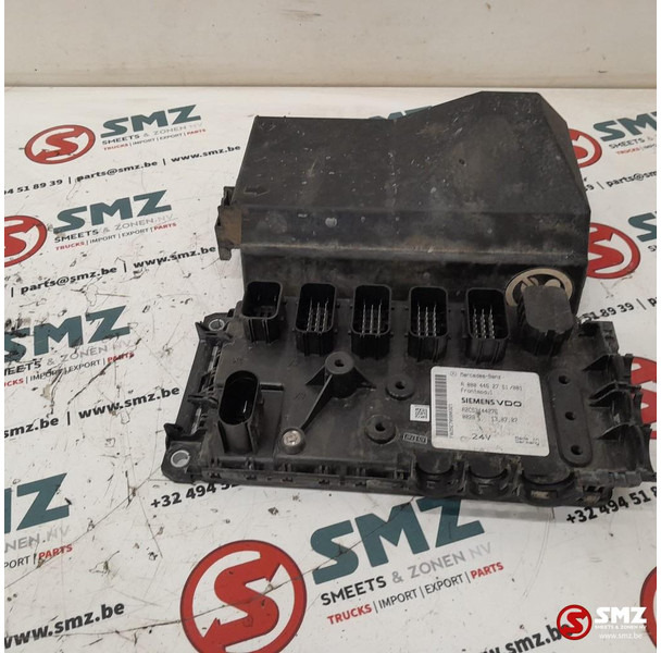 Mercedes-Benz Occ ECU Frontmodul regeleenheid Mercedes - ECU voor Vrachtwagen: afbeelding 1 Mercedes-Benz Occ ECU Frontmodul regeleenheid Mercedes - ECU voor Vrachtwagen: afbeelding 1