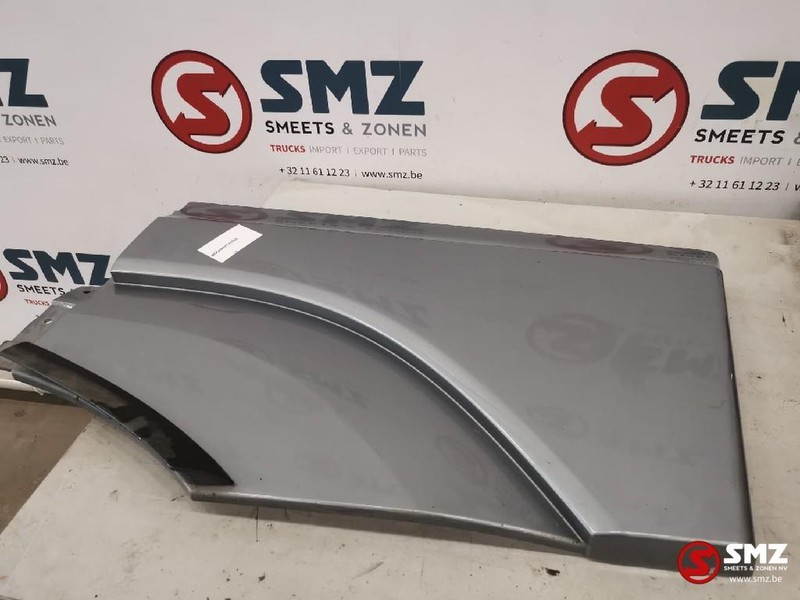Mercedes-Benz Occ Spatbordverlenger links Actros 1851 - Spatbord voor Vrachtwagen: afbeelding 1 Mercedes-Benz Occ Spatbordverlenger links Actros 1851 - Spatbord voor Vrachtwagen: afbeelding 1