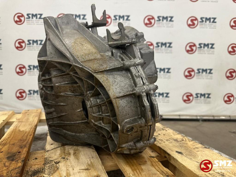 Mercedes-Benz Occ Versnellingsbak Mercedes - Versnellingsbak voor Personenwagen: afbeelding 1 Mercedes-Benz Occ Versnellingsbak Mercedes - Versnellingsbak voor Personenwagen: afbeelding 1