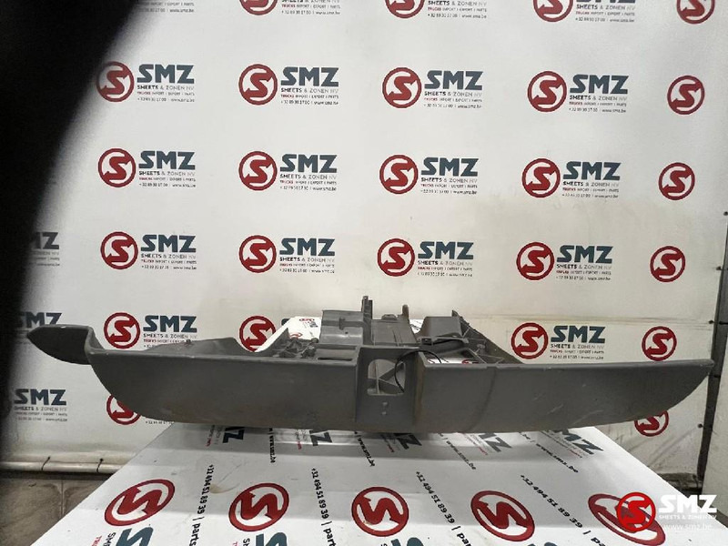 Mercedes-Benz Occ bumperhoek links actros mp1 megaspace - Bumperhoek voor Vrachtwagen: afbeelding 4 Mercedes-Benz Occ bumperhoek links actros mp1 megaspace - Bumperhoek voor Vrachtwagen: afbeelding 4