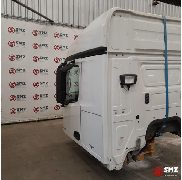 Mercedes-Benz Occ cabine RHD Mercedes - Cabine en interieur voor Vrachtwagen: afbeelding 3 Mercedes-Benz Occ cabine RHD Mercedes - Cabine en interieur voor Vrachtwagen: afbeelding 3