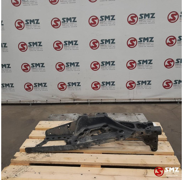 Mercedes-Benz Occ montagebeugels rechts Mercedes - Frame/ Chassis voor Vrachtwagen: afbeelding 2 Mercedes-Benz Occ montagebeugels rechts Mercedes - Frame/ Chassis voor Vrachtwagen: afbeelding 2