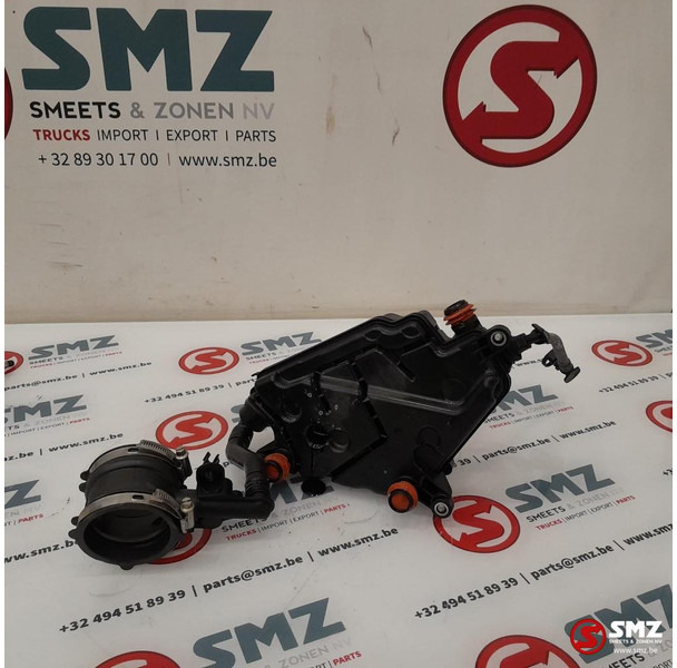 Mercedes-Benz Occ olieafscheider rechts AMG C63S Mercedes - Motor en onderdelen voor Personenwagen: afbeelding 3 Mercedes-Benz Occ olieafscheider rechts AMG C63S Mercedes - Motor en onderdelen voor Personenwagen: afbeelding 3