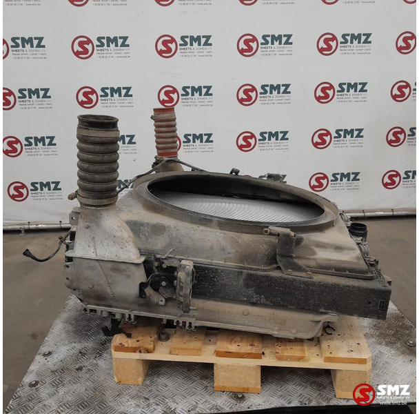 Mercedes-Benz Occ radiator + intercooler Mercedes - Radiateur voor Vrachtwagen: afbeelding 3 Mercedes-Benz Occ radiator + intercooler Mercedes - Radiateur voor Vrachtwagen: afbeelding 3