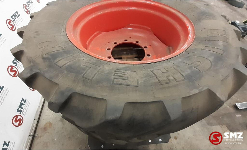 Michelin Occ Band 480/65r28 + velg MICHELIN X M 108 - Band voor Vrachtwagen: afbeelding 2 Michelin Occ Band 480/65r28 + velg MICHELIN X M 108 - Band voor Vrachtwagen: afbeelding 2
