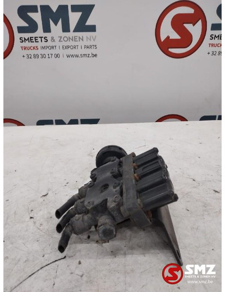 Mercedes-Benz Occ ECAS magneetventiel Mercedes Axor - Onderdelen voor Vrachtwagen: afbeelding 2 Mercedes-Benz Occ ECAS magneetventiel Mercedes Axor - Onderdelen voor Vrachtwagen: afbeelding 2