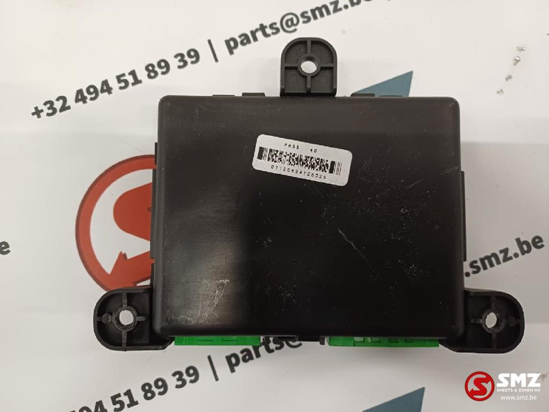 Renault Occ ECU ECS regeleenheid Renault - ECU voor Vrachtwagen: afbeelding 2 Renault Occ ECU ECS regeleenheid Renault - ECU voor Vrachtwagen: afbeelding 2