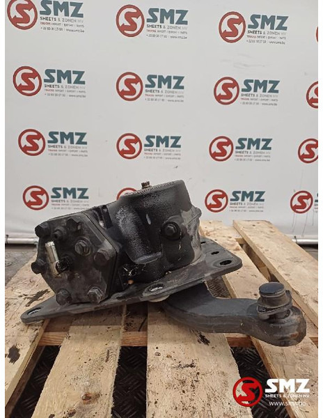 Renault Occ Stuurhuis Renault - Stuurhuis voor Vrachtwagen: afbeelding 2 Renault Occ Stuurhuis Renault - Stuurhuis voor Vrachtwagen: afbeelding 2