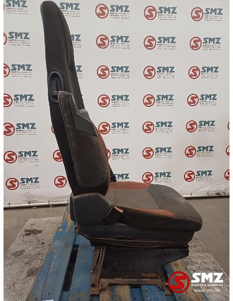 Renault Occ bestuurdersstoel Renault - Cabine en interieur voor Vrachtwagen: afbeelding 4 Renault Occ bestuurdersstoel Renault - Cabine en interieur voor Vrachtwagen: afbeelding 4