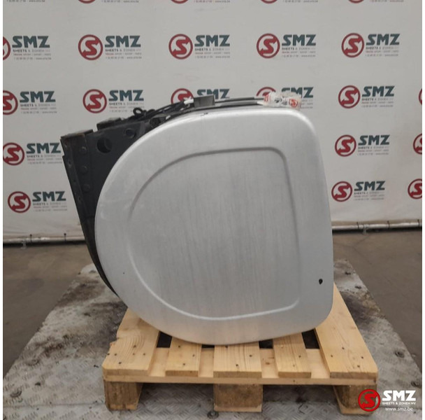 Renault Occ brandstoftank 360L + brandstofniveausensor Ren - Brandstoftank voor Vrachtwagen: afbeelding 4 Renault Occ brandstoftank 360L + brandstofniveausensor Ren - Brandstoftank voor Vrachtwagen: afbeelding 4