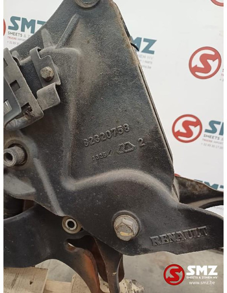 Renault Occ cabinestabilisatorstang + beugels Renault - Stuurinrichting voor Vrachtwagen: afbeelding 5 Renault Occ cabinestabilisatorstang + beugels Renault - Stuurinrichting voor Vrachtwagen: afbeelding 5