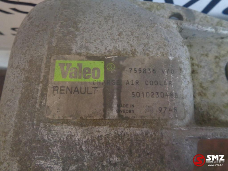 Renault Occ intercooler premium - kerax - Intercooler voor Vrachtwagen: afbeelding 2 Renault Occ intercooler premium - kerax - Intercooler voor Vrachtwagen: afbeelding 2