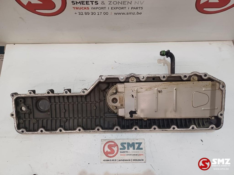 Renault Occ motoroliekoeler + motoroliekoelerdeksel DXI13 - Motor en onderdelen voor Vrachtwagen: afbeelding 2 Renault Occ motoroliekoeler + motoroliekoelerdeksel DXI13 - Motor en onderdelen voor Vrachtwagen: afbeelding 2