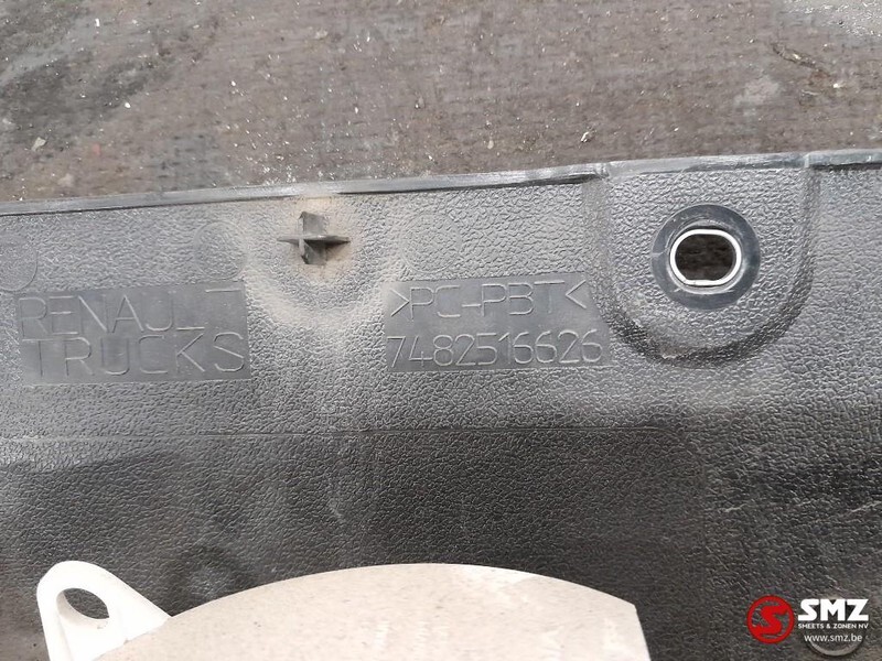 Renault Occ portierverlengstuk Renault T 7482516626 - Deur en onderdelen voor Vrachtwagen: afbeelding 4 Renault Occ portierverlengstuk Renault T 7482516626 - Deur en onderdelen voor Vrachtwagen: afbeelding 4