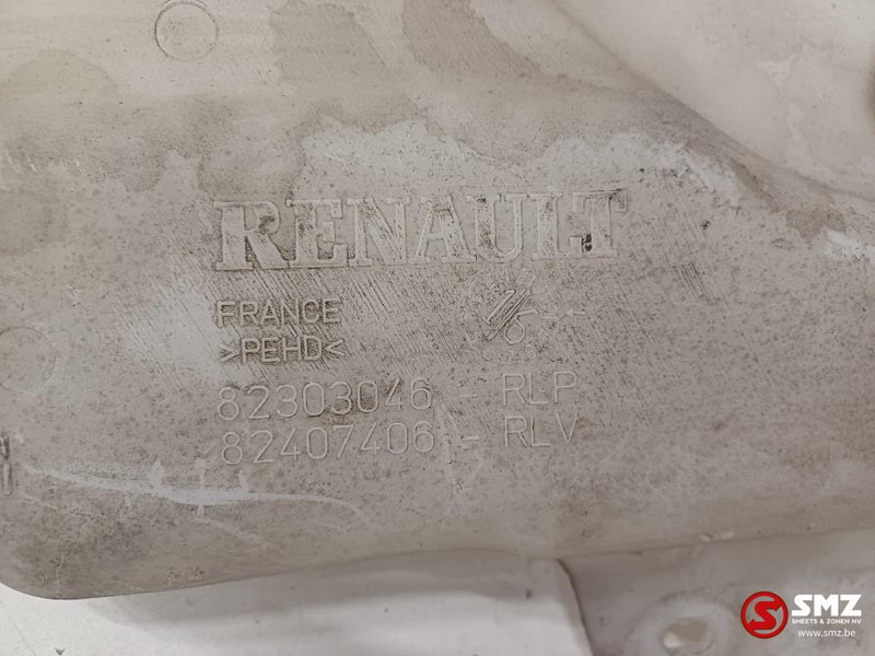 Renault Occ ruitensproeierreservoir Renault T 82303046 - Ruitenwisser voor Vrachtwagen: afbeelding 5 Renault Occ ruitensproeierreservoir Renault T 82303046 - Ruitenwisser voor Vrachtwagen: afbeelding 5