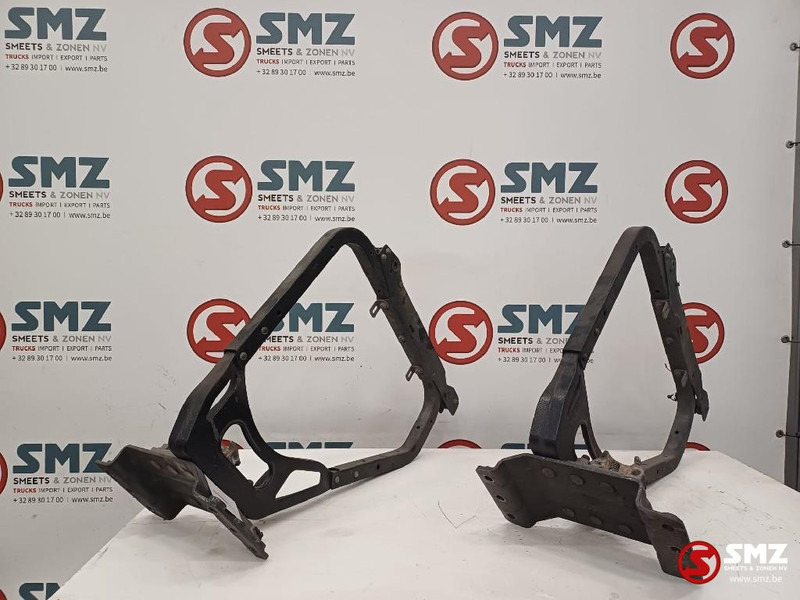 Renault Occ set side skirt steunen Renault - Frame/ Chassis voor Vrachtwagen: afbeelding 3 Renault Occ set side skirt steunen Renault - Frame/ Chassis voor Vrachtwagen: afbeelding 3