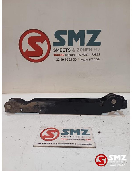 Renault Occ set van 3 sideskirtsteunen Renault - Frame/ Chassis voor Vrachtwagen: afbeelding 2 Renault Occ set van 3 sideskirtsteunen Renault - Frame/ Chassis voor Vrachtwagen: afbeelding 2