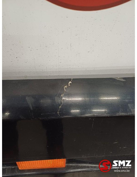 Renault Occ side skirt links Renault - Frame/ Chassis voor Vrachtwagen: afbeelding 3 Renault Occ side skirt links Renault - Frame/ Chassis voor Vrachtwagen: afbeelding 3