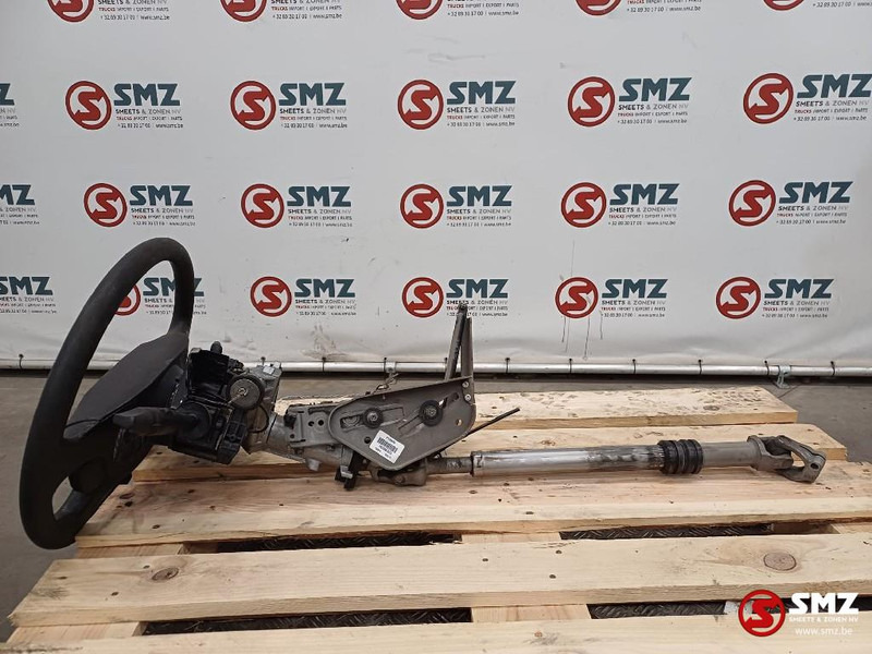 Renault Occ stuurwiel + stuurkolom + stuurkolomschakelaars - Stuurinrichting voor Vrachtwagen: afbeelding 3 Renault Occ stuurwiel + stuurkolom + stuurkolomschakelaars - Stuurinrichting voor Vrachtwagen: afbeelding 3
