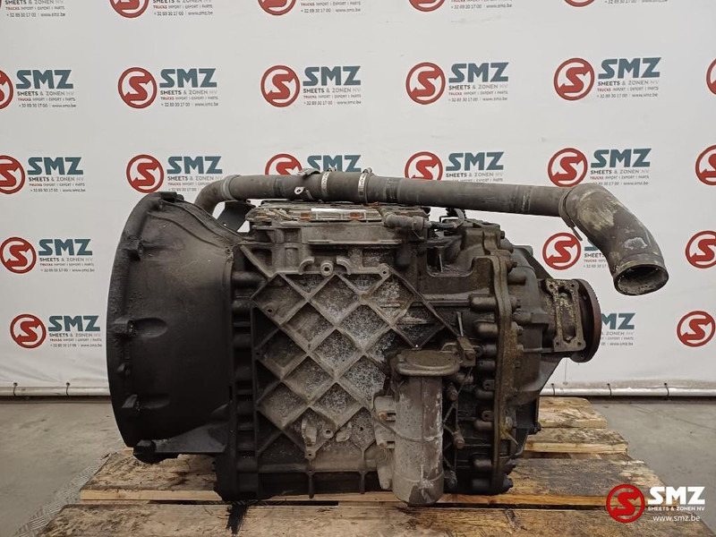 Renault Occ versnellingsbak AT Renault - Versnellingsbak voor Vrachtwagen: afbeelding 1 Renault Occ versnellingsbak AT Renault - Versnellingsbak voor Vrachtwagen: afbeelding 1