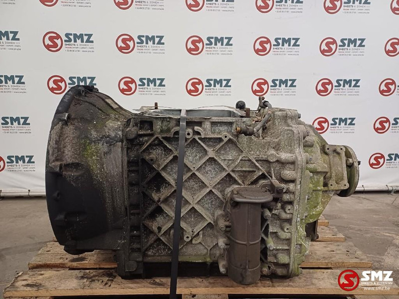 Renault Occ versnellingsbak voor onderdelen AT2412C Renaul - Versnellingsbak voor Vrachtwagen: afbeelding 1 Renault Occ versnellingsbak voor onderdelen AT2412C Renaul - Versnellingsbak voor Vrachtwagen: afbeelding 1