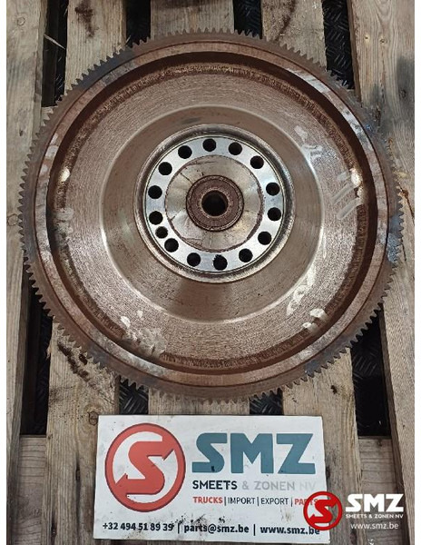 Renault Occ vliegwiel Renault - Motor en onderdelen voor Vrachtwagen: afbeelding 1 Renault Occ vliegwiel Renault - Motor en onderdelen voor Vrachtwagen: afbeelding 1