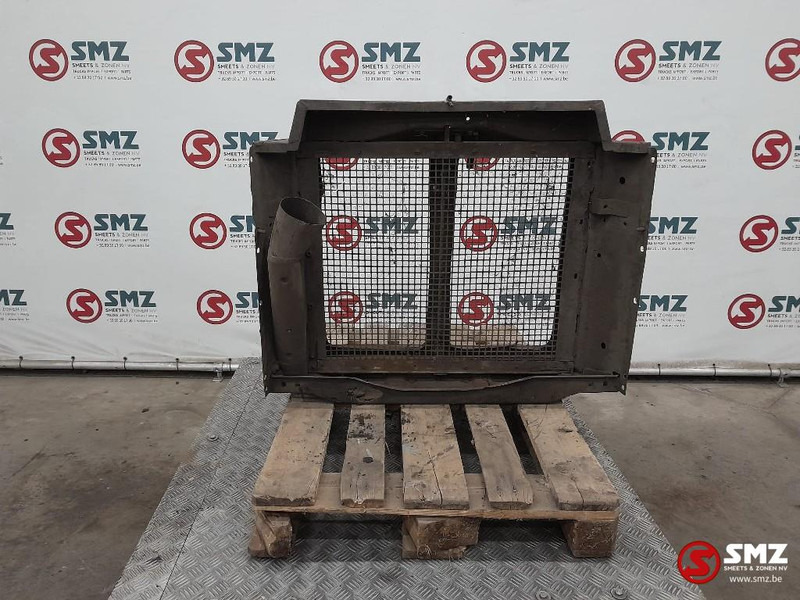 Scania Occ radiatorgrille LS Scania - Rooster voor Vrachtwagen: afbeelding 2 Scania Occ radiatorgrille LS Scania - Rooster voor Vrachtwagen: afbeelding 2