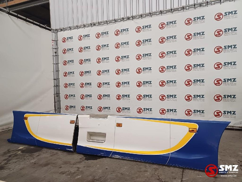 Scania Occ set side skirts L/R Scania - Frame/ Chassis voor Vrachtwagen: afbeelding 1 Scania Occ set side skirts L/R Scania - Frame/ Chassis voor Vrachtwagen: afbeelding 1