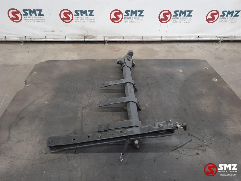 Scania Occ side skirt houder + spatbordhouder Scania - Frame/ Chassis voor Vrachtwagen: afbeelding 3 Scania Occ side skirt houder + spatbordhouder Scania - Frame/ Chassis voor Vrachtwagen: afbeelding 3