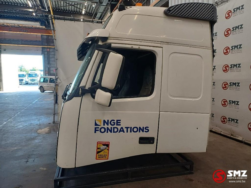 Volvo Occ Cabine Volvo FH2 Globetrotter L2H2 - Cabine en interieur voor Vrachtwagen: afbeelding 5 Volvo Occ Cabine Volvo FH2 Globetrotter L2H2 - Cabine en interieur voor Vrachtwagen: afbeelding 5