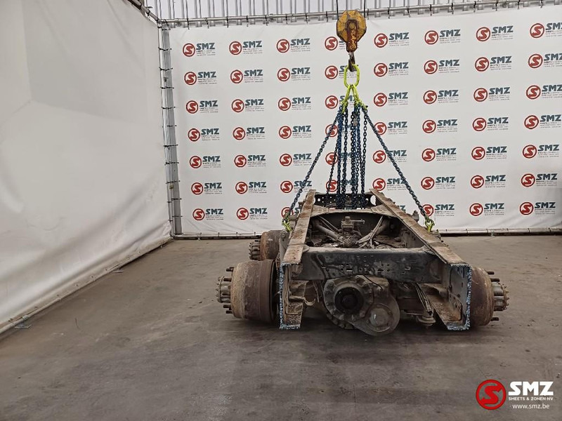 Volvo Occ Dubbele as (bogie) Volvo FH 6X4 - Frame/ Chassis voor Vrachtwagen: afbeelding 3 Volvo Occ Dubbele as (bogie) Volvo FH 6X4 - Frame/ Chassis voor Vrachtwagen: afbeelding 3
