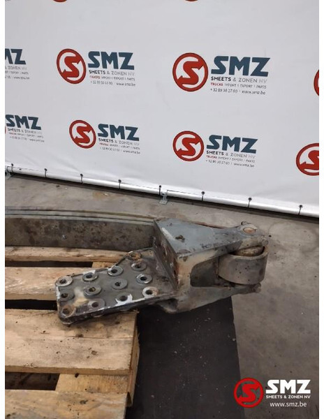 Volvo Occ bladveer vooraan Volvo FM 257868 - Cabinevering voor Vrachtwagen: afbeelding 4 Volvo Occ bladveer vooraan Volvo FM 257868 - Cabinevering voor Vrachtwagen: afbeelding 4