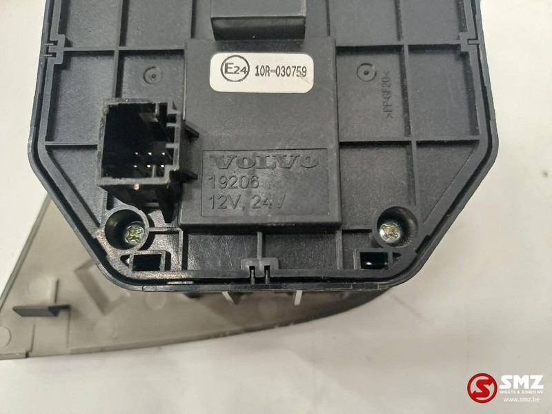 Volvo Occ koplampenschakelaar Volvo - Elektrisch systeem voor Vrachtwagen: afbeelding 4 Volvo Occ koplampenschakelaar Volvo - Elektrisch systeem voor Vrachtwagen: afbeelding 4