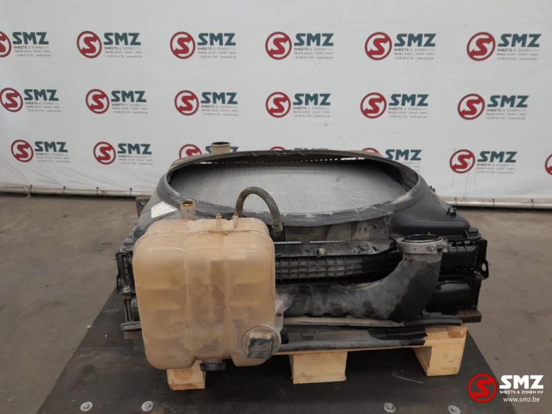 Volvo Occ radiator + intercooler + expansievat Volvo - Radiateur voor Vrachtwagen: afbeelding 3 Volvo Occ radiator + intercooler + expansievat Volvo - Radiateur voor Vrachtwagen: afbeelding 3