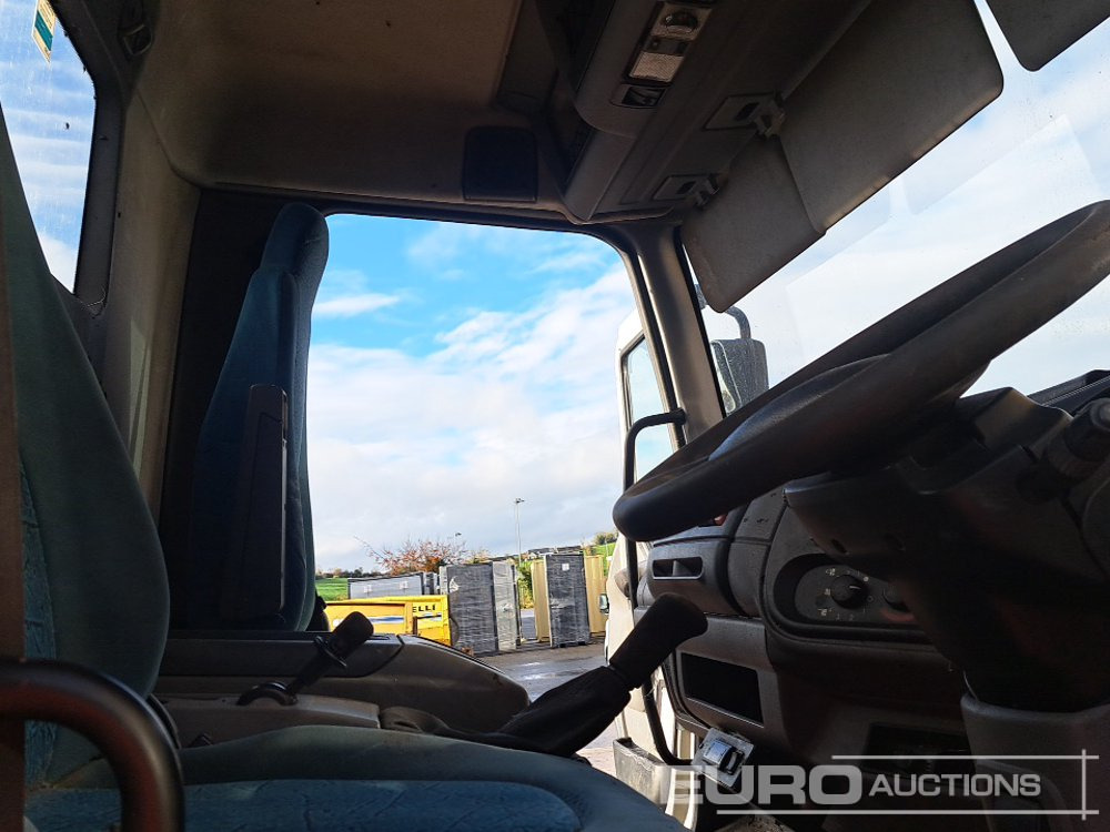 Autovrachtwagen vrachtwagen 2004 DAF 45.150: afbeelding 25