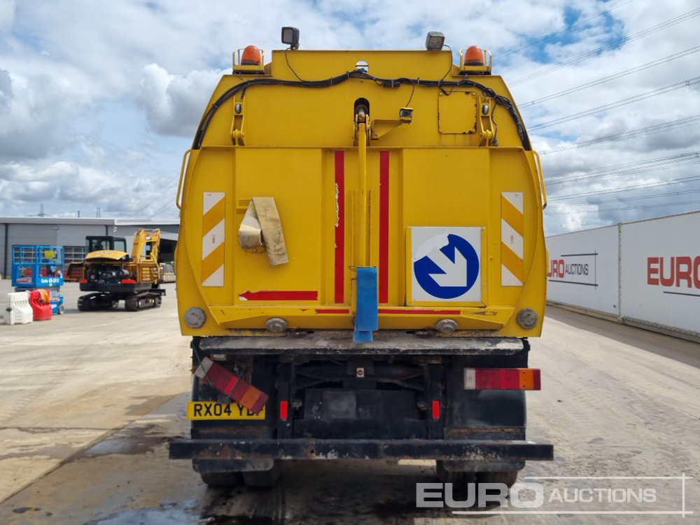 2004 Iveco ML130E18K - Veegwagen: afbeelding 4 2004 Iveco ML130E18K - Veegwagen: afbeelding 4