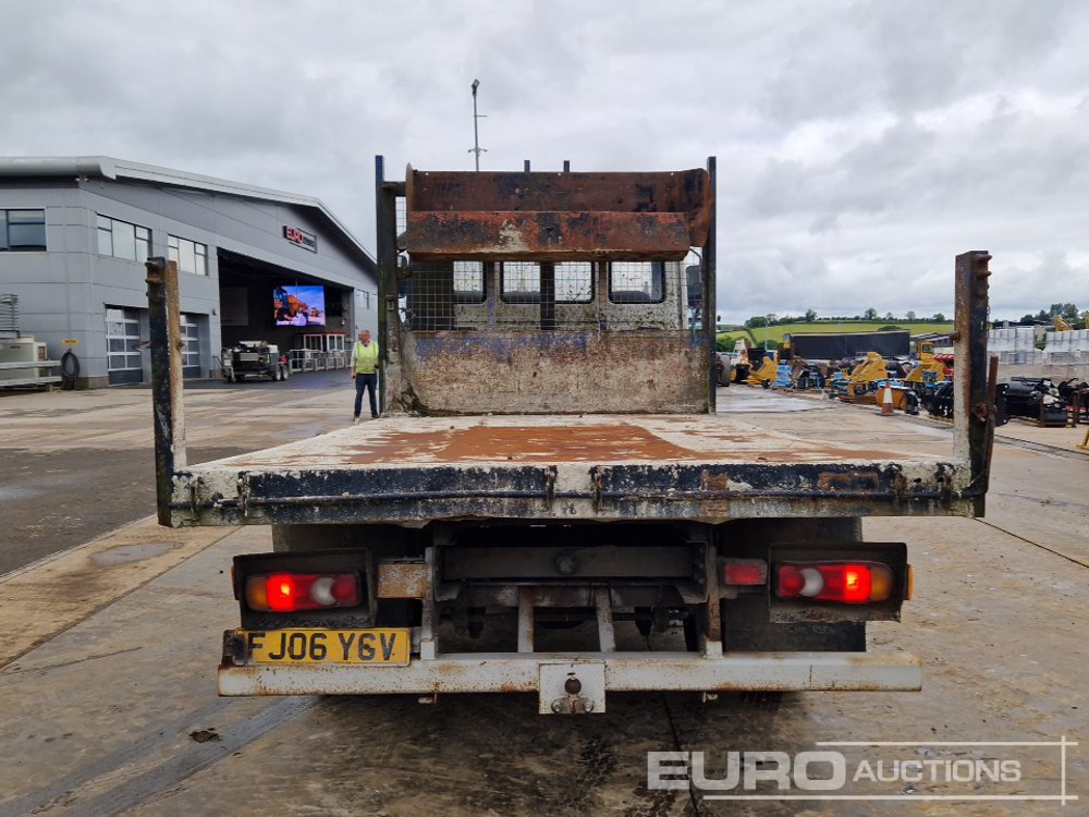 2006 Iveco 75E17 - Kipper vrachtwagen: afbeelding 4 2006 Iveco 75E17 - Kipper vrachtwagen: afbeelding 4
