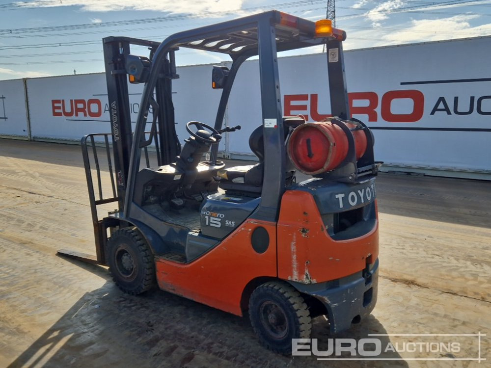 2011 Toyota 02-8FGF15 - Heftruck: afbeelding 3 2011 Toyota 02-8FGF15 - Heftruck: afbeelding 3